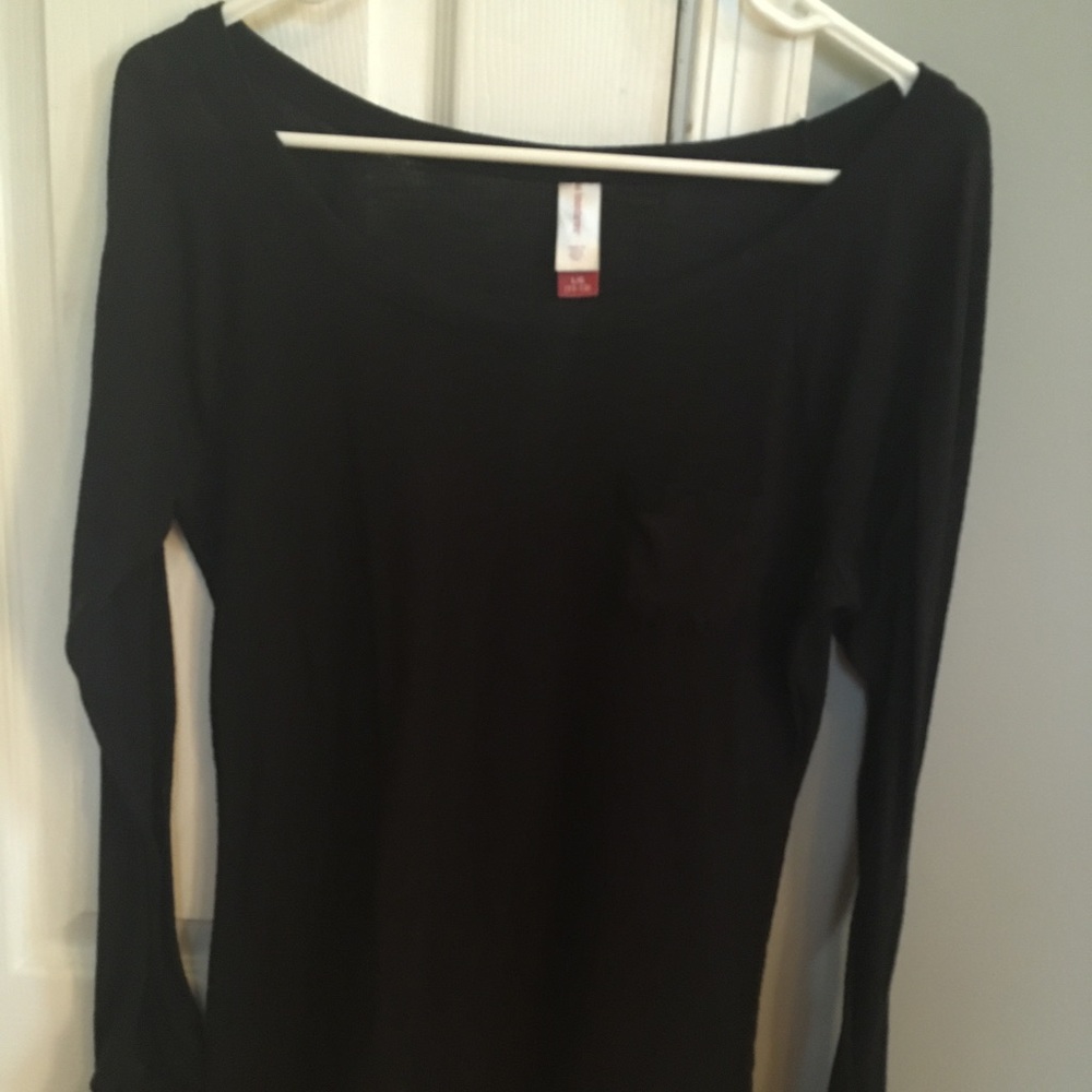 Black long sleeve shirt
